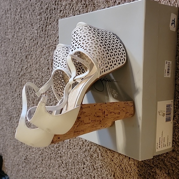 Jessica Simpson Platform Sandals White Sz 7 - Picture 4 of 7